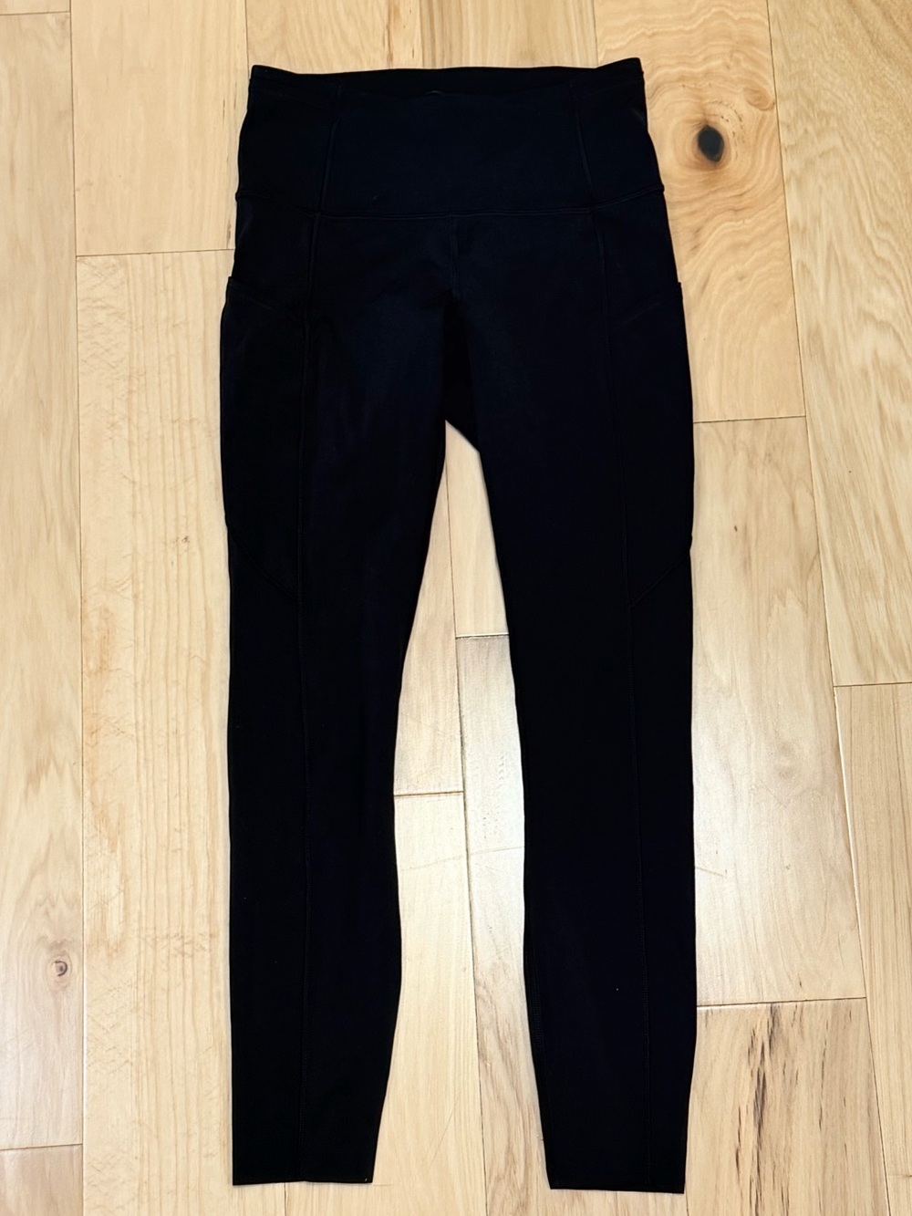 Lululemon Women’s Fast & Free 7/8 Tight *Non-Reflective Nulux 25" - Picture 2 of 7